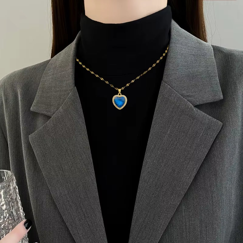 Heart-Shaped Necklace for Women ( Standard Delivery )